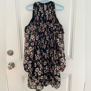 AMERICAN RAG Floral Dress